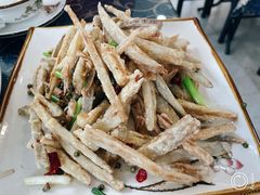 干煸藕丝-土匪鱼酒店