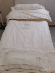 体验前-颜加一•趣爱眼·科技美容养生
