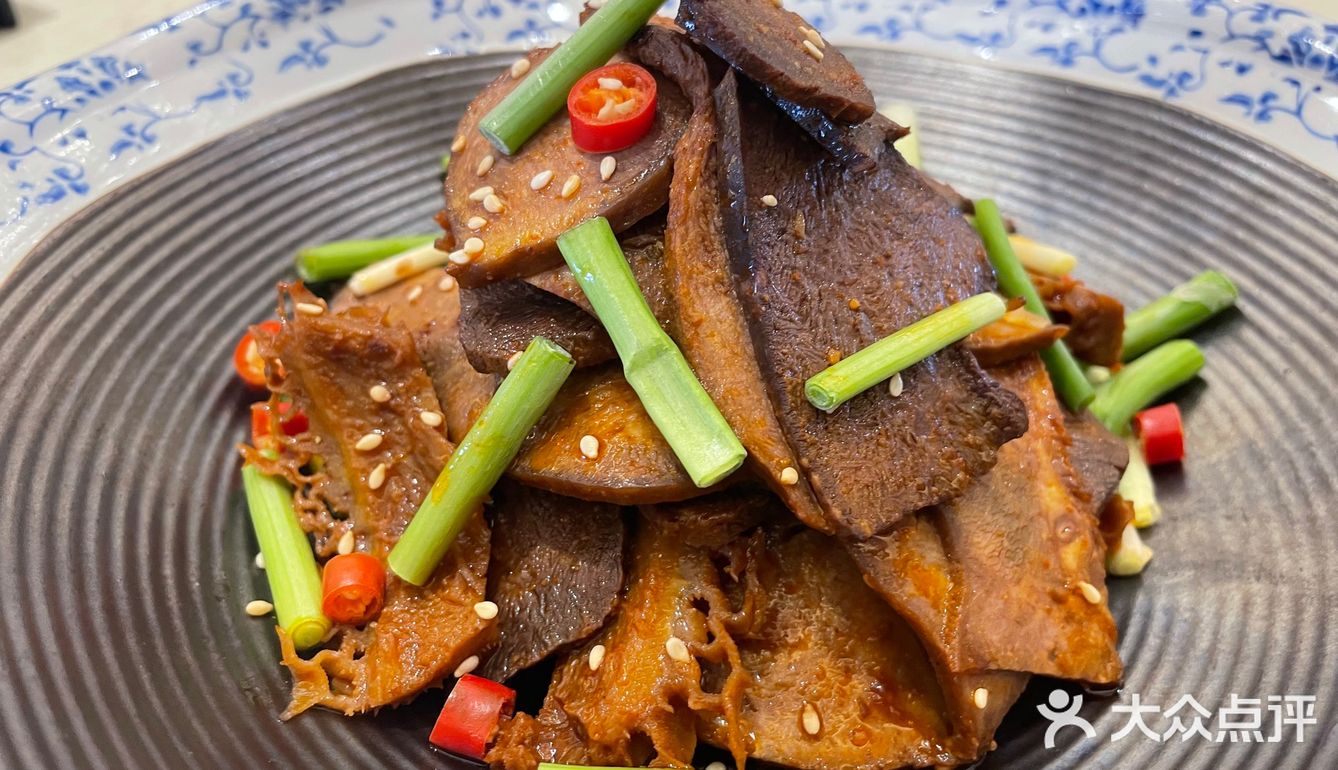 一盆羊杂汤喝出了荡气回肠