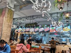 大堂-哇蛙牛功夫面渝都料理(龙阳广场店)