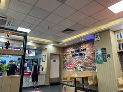 -华莱士·全鸡汉堡(宝岗店)