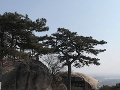-医巫闾山