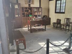 -上海市龙华烈士陵园