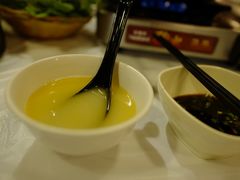 -鲜入围煮花胶鸡海鲜火锅