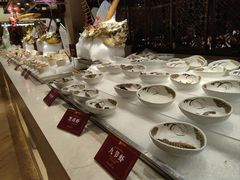 -雍和会海鲜姿造自助(湖东路店)