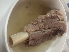 -周震馄饨