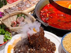 -热火朝天鲜切牛肉火锅(南强街巷店)
