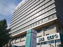 -同仁验光配镜(中心店)