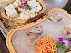 -滇釜火锅·能喝汤的火锅(车公庄店)