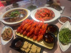 -肥肥虾庄·金牌油焖大虾(沙湖店)