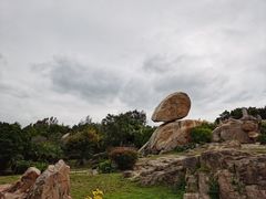 -东山风动石景区