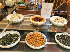 -君来湖滨饭店·玫瑰园
