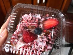 草莓可颂-BreadTalk面包新语(虹口龙之梦店)