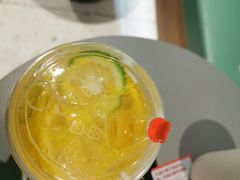 -奈雪的茶(亨特国际广场店)