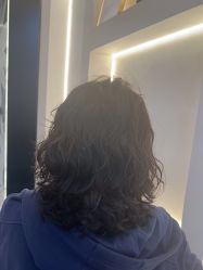 -苏豪美发S A L O N烫发染发