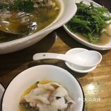 生活不易，所以尽量过得简单点