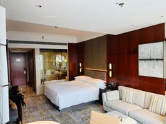 -上海雅居乐万豪侯爵酒店
