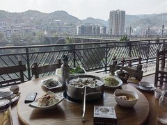 -江龙饭店·乌江豆腐鱼(乌江老桥头店)