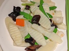 -简·东山小厨(东山口店)