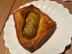 -VERIE BAKEHOUSE