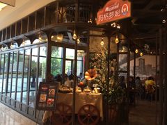 门面-玛格萝妮(汇智国际商业中心店)
