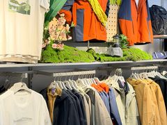 -王府井奥莱棋盘山小镇