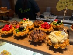 -小苍兰风铃草·礼物蛋糕(沈阳店)