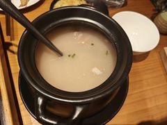 -莲餐厅·湖北菜·潜江小龙虾店(愚园路店)