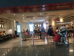 门面-肯德基(沈阳机场T3店)