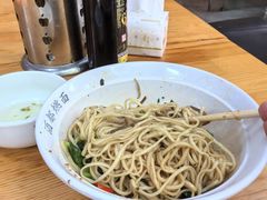-酒都燃面(龙湾店)