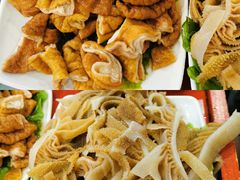 卤肥肠-朱氏胖子烂火锅(洪崖洞店)
