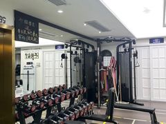 -简·无界健身工作室·运动康复·体态(石厦店)