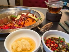 -廖掌柜·重庆鲜货火锅(上海首店)