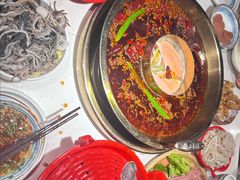 -二荆条·城市森林火锅旗舰店