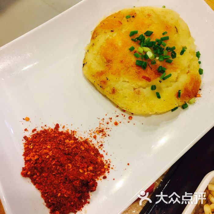 滋滋有味酸汤丝娃娃