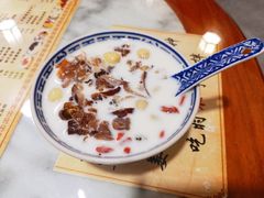 椰汁桃胶莲子-双喜老铺(人民广场店)