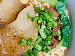 港式牛腩面-面乙新派手擀面(大悦城店)