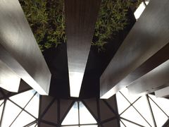 -上海滴水湖皇冠假日酒店