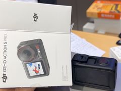 -DJI大疆(深圳华强北曼哈授权体验店)