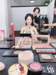 点击看大图 -美云庭古装·格格服汉服·京城旅拍(北京店)