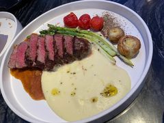 -LES ELITES 英集荟(南京西路店)