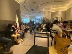 等位区-喜茶(天津乐宾百货店)