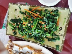 -北京龙庆四季香农家饭庄·灶台鱼·碳烤虹鳟鱼(龙庆峡店)