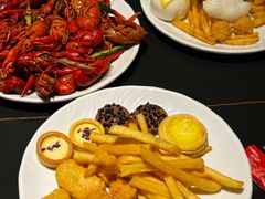 -涨巢·潮玩水疗局