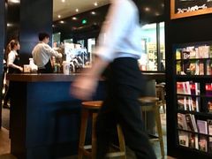 香草拿铁咖啡-星巴克(南京商厦店)