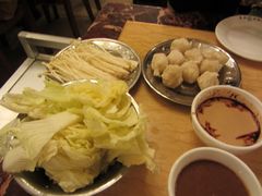 -月圆火锅(宁海东路二店)