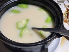 -肥仔文澳门猪骨煲(南京西路店)