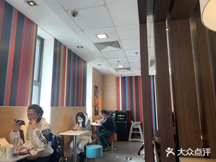 麦当劳(大栅栏店)图片