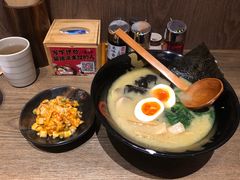 -无敌家现熬骨汤拉面(颐堤港店)