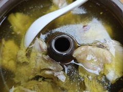 -云海肴·汽锅鸡·云南代表菜(天山百盛优客店)